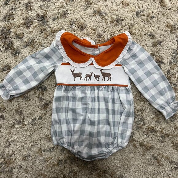 Deer Bubble - Picture 1 of 1